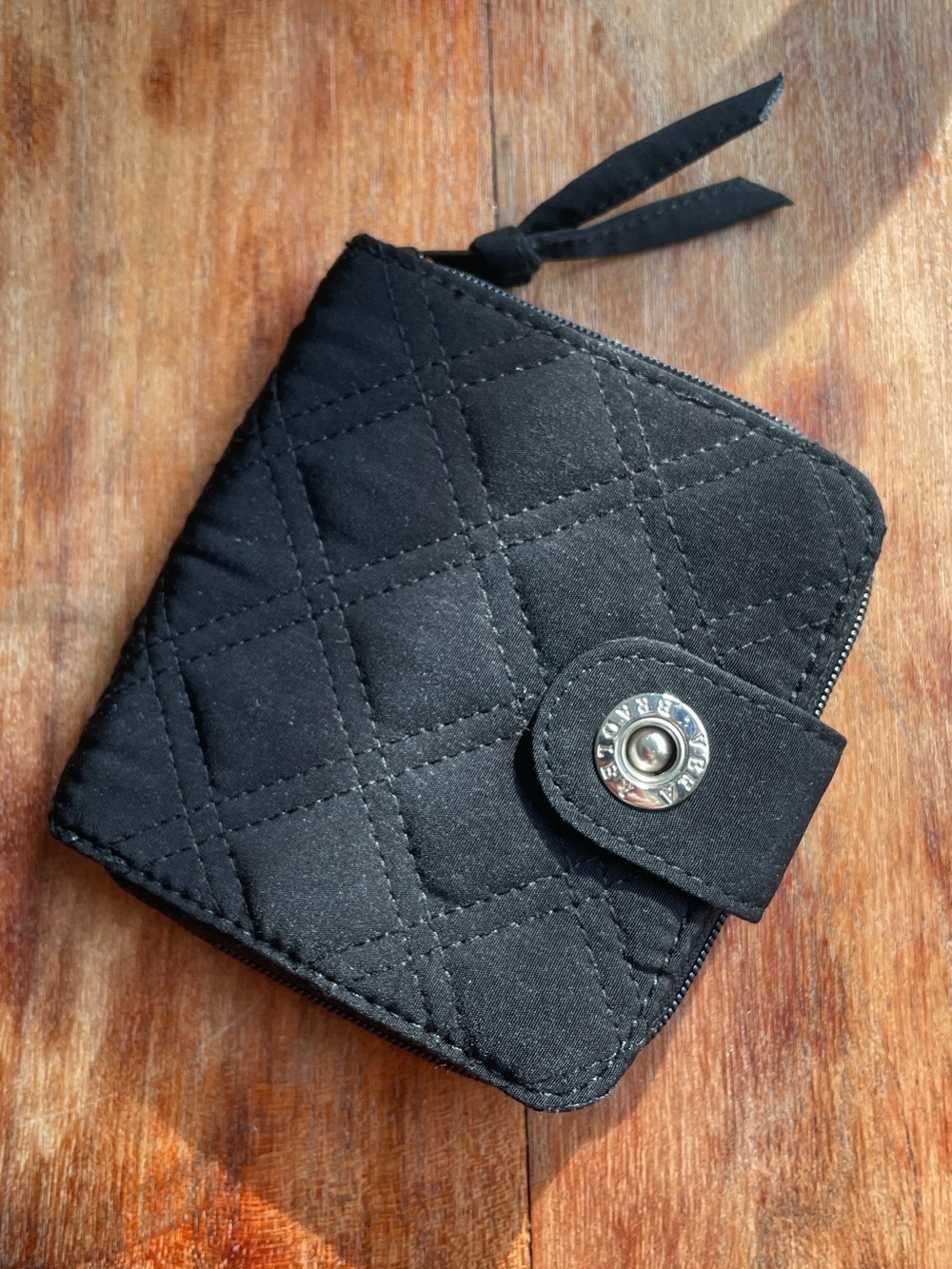 Vera Bradley • Quilted Black Zip Wallet